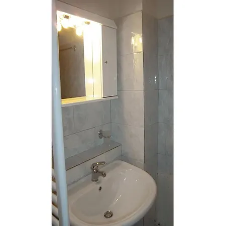 Three-bedroom In Olympies Mani *