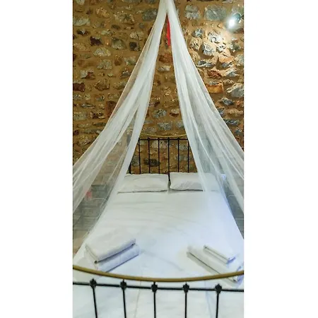 Three-bedroom In Olympies Mani